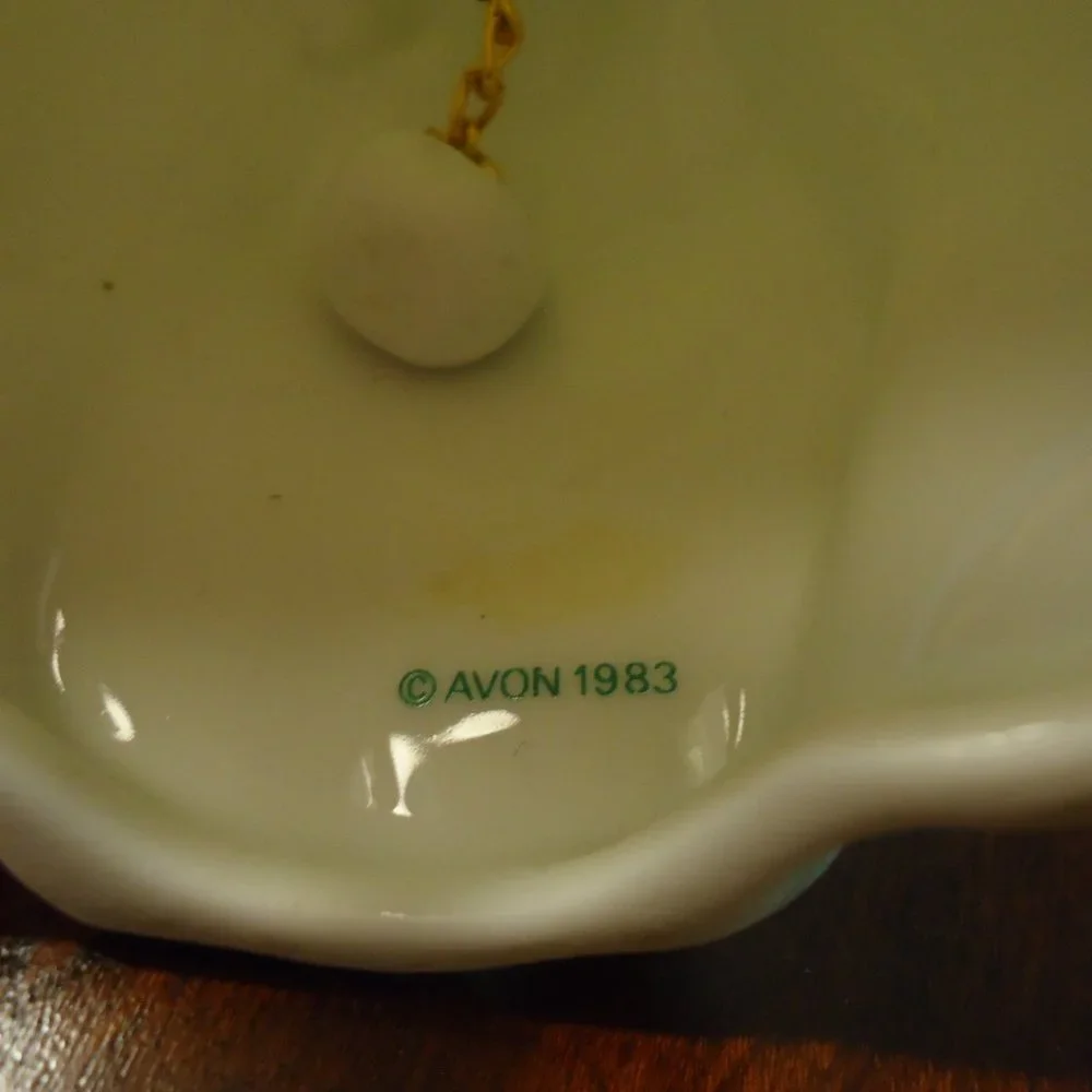 Avon Elf Bell 1983